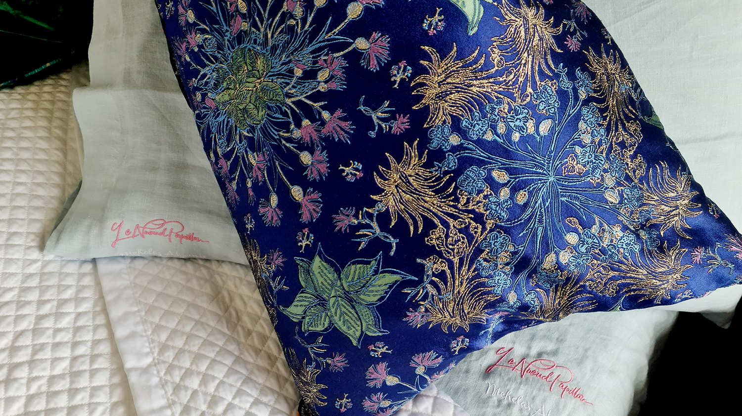 CUSTOM MADE FRENCH LINEN SHEETS