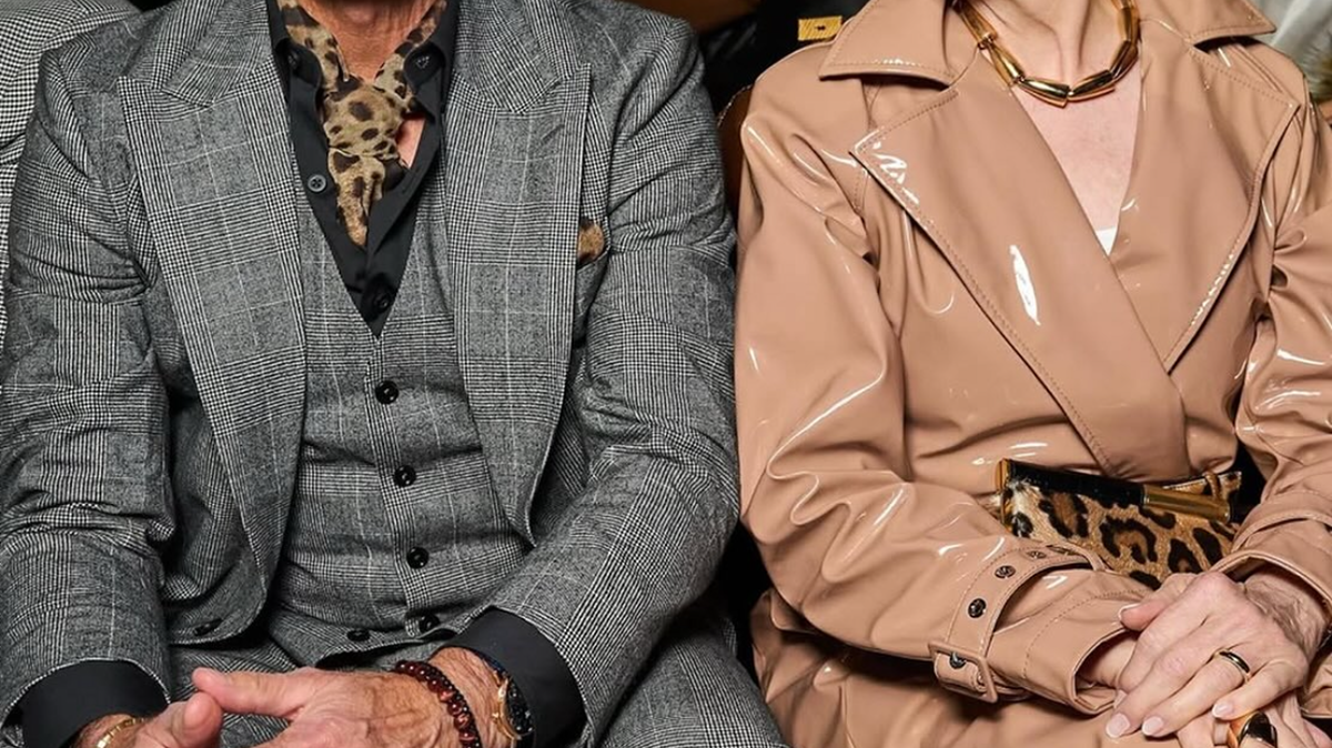 Stanley Tucci - So Hot Right Now